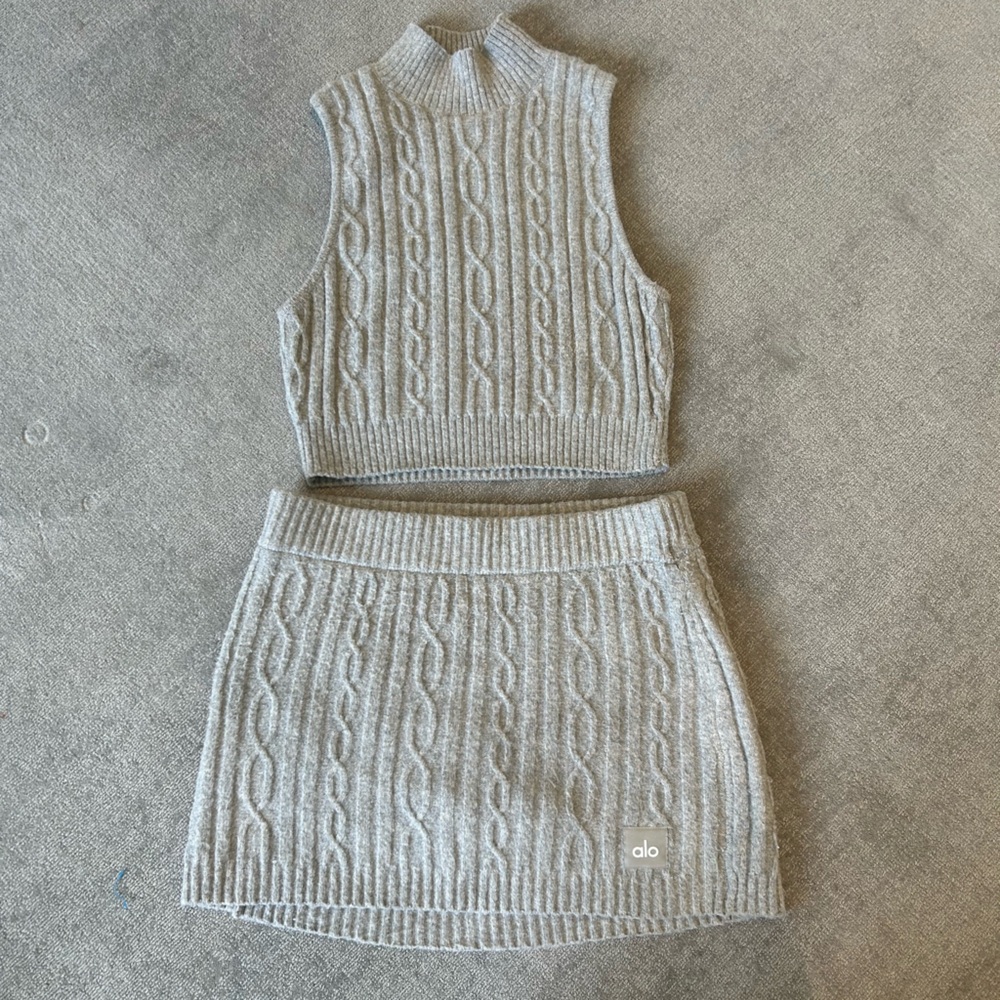 ALO Yoga Gray Cable Knit Mini Skirt and Cropped Tank Set